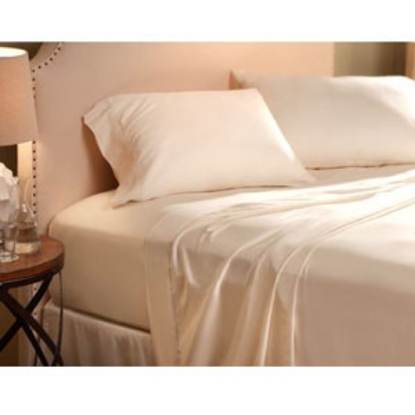 Picture of Denver Mattress  White 300 TC 60" x 75" Short Queen Bed Sheet 343503 03-1187                                                 